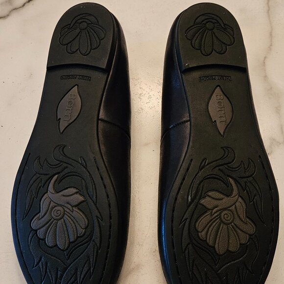 NWOT Born flat leather shoes - Picture 5 of 6